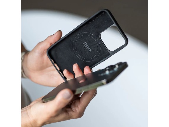PhoneCase_01
