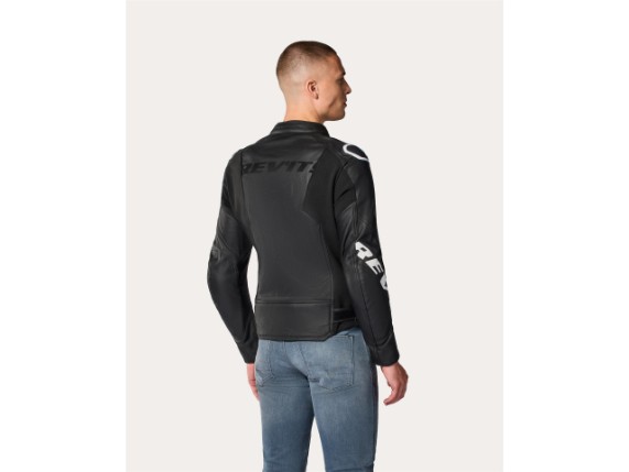 FJL156 Jacke Quadratic_Schwarz_Weiß_5