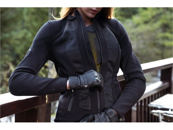 knox-chest-protector-micro-women einbau