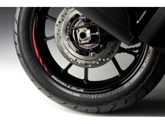 990D0-06LRW-RED, Felgendekore hint DL1050 17"