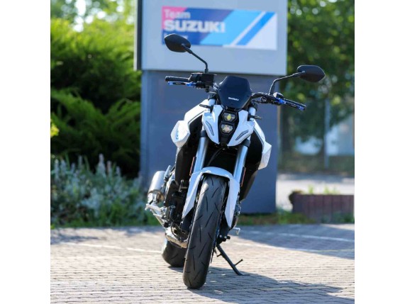 Suzuki GSX-8 S, 0010390