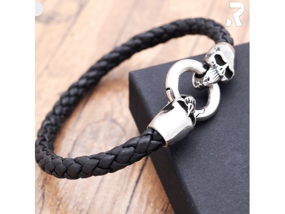 ALE2023001_M, Armband "Black Skull 2"