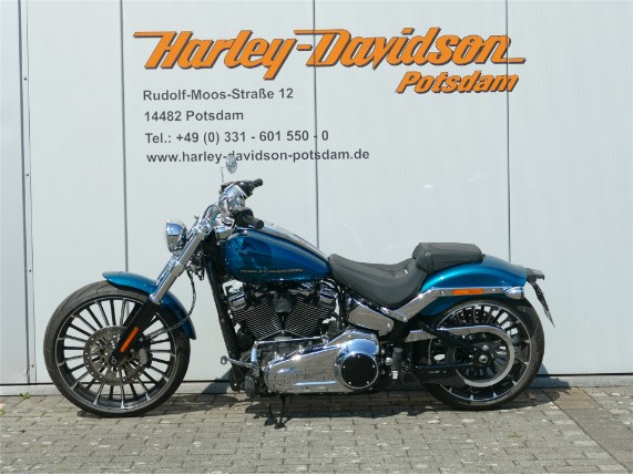 HARLEY DAVIDSON BREAKOUT 117, 0009747