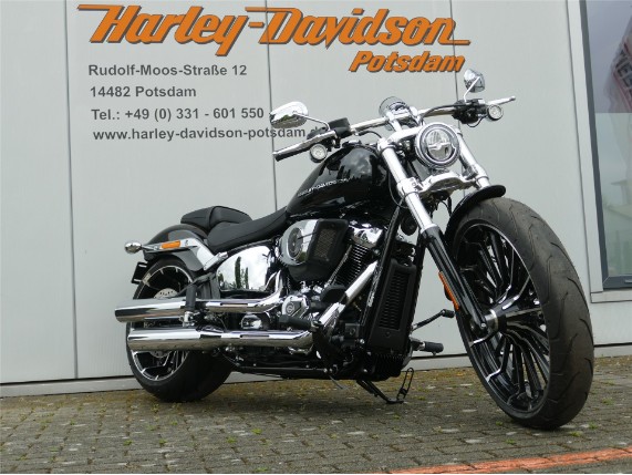 HARLEY DAVIDSON BREAKOUT 117, 0009793