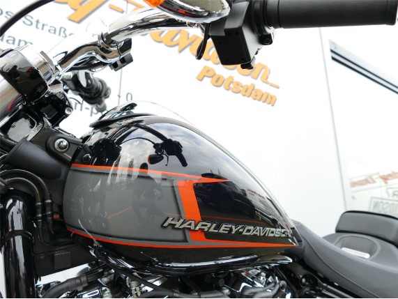 HARLEY DAVIDSON BREAKOUT 117, 5HD1YEZ43RS014063