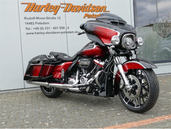 Harley-Davidson CVO STREET GLIDE, 0008773