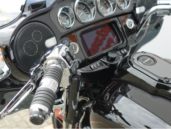 Harley-Davidson CVO STREET GLIDE, 0008773