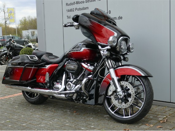 Harley-Davidson CVO STREET GLIDE, 0008773