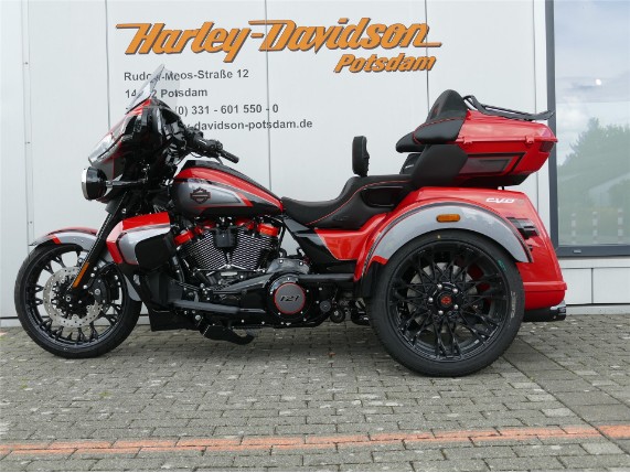 HARLEY-DAVIDSON CVO STREET GLIDE 3 LIMITED, 0010018
