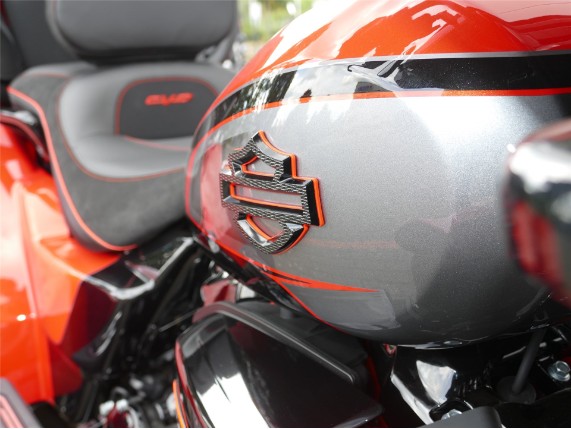 HARLEY-DAVIDSON CVO STREET GLIDE 3 LIMITED, 0010018