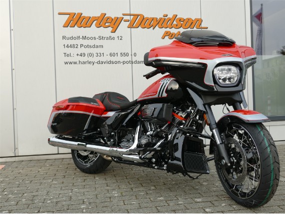 HARLEY-DAVIDSON CVO STREET GLIDE, 5HD1PX645RB958272