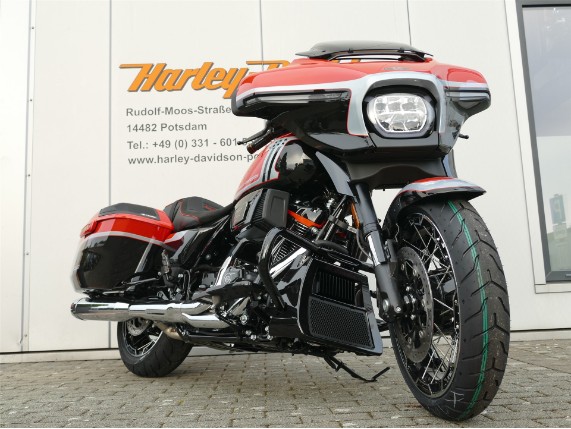 HARLEY-DAVIDSON CVO STREET GLIDE, 5HD1PX645RB958272