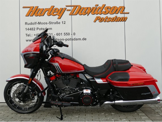 HARLEY-DAVIDSON CVO STREET GLIDE, 5HD1PX645RB958272