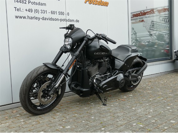 HARLEY-DAVIDSON FXDR 114, 0006737