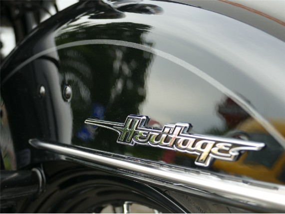 HARLEY DAVIDSON HERITAGE CLASSIC 114, 0006079