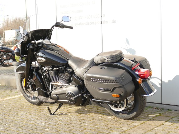 HARLEY-DAVIDSON HERITAGE CLASSIC 114, 0009334