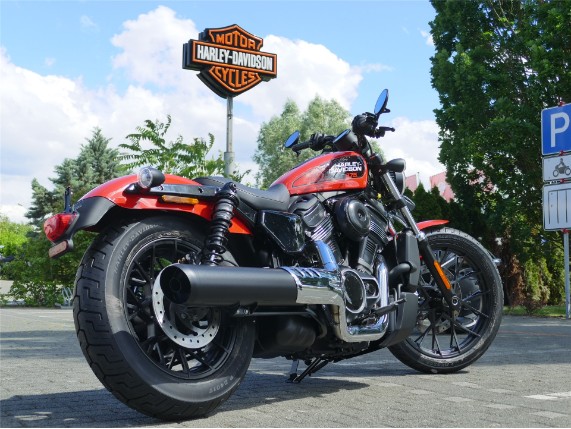 HARLEY-DAVIDSON NIGHTSTER, 0009858