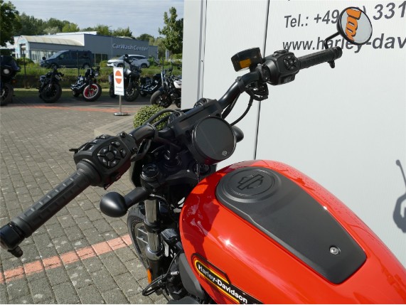 HARLEY DAVIDSON NIGHTSTER SPECIAL, 0010009