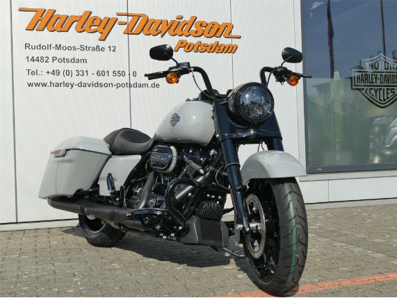 HARLEY-DAVIDSON ROAD KING SPECIAL, 0009933