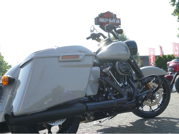 HARLEY-DAVIDSON ROAD KING SPECIAL, 0009933