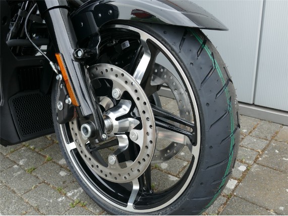 HARLEY-DAVIDSON SREET GLIDE ULTRA, 0009503