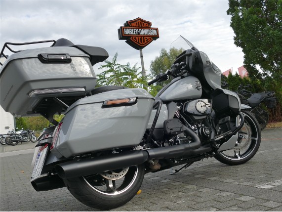 HARLEY-DAVIDSON SREET GLIDE ULTRA, 0009503