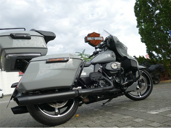 HARLEY-DAVIDSON SREET GLIDE ULTRA, 0009503