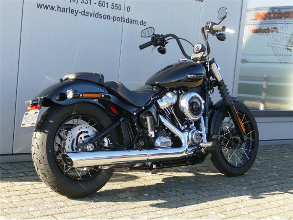 HARLEY DAVIDSON STREET BOB, 0009393