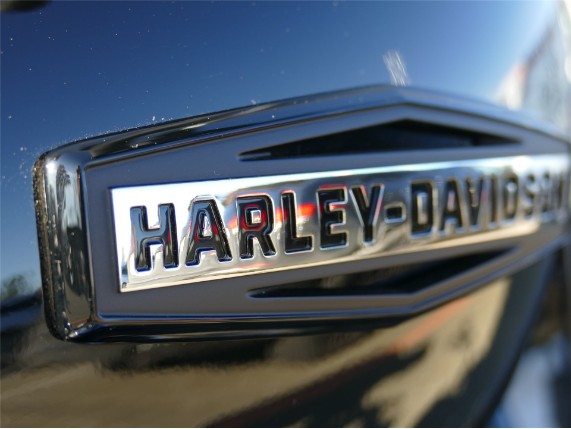 HARLEY DAVIDSON STREET BOB, 0009430