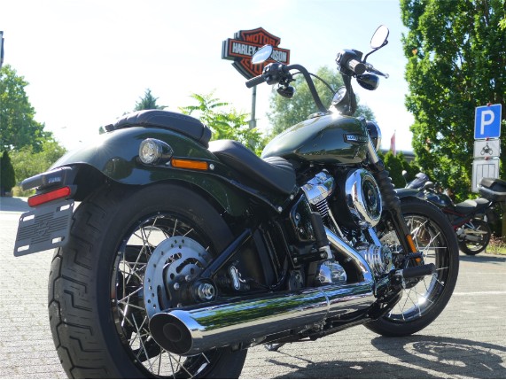 HARLEY DAVIDSON STREET BOB, 0009893