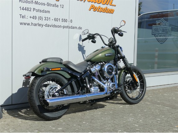 HARLEY DAVIDSON STREET BOB, 0009893