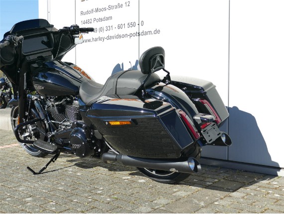 HARLEY DAVIDSON STREET GLIDE, 0009350