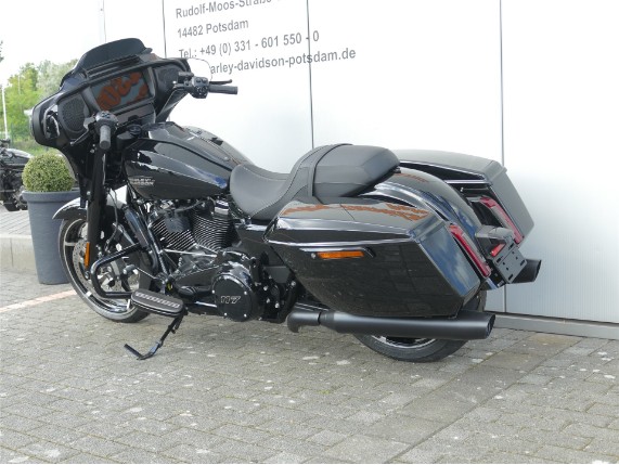 HARLEY DAVIDSON STREET GLIDE, 0009538