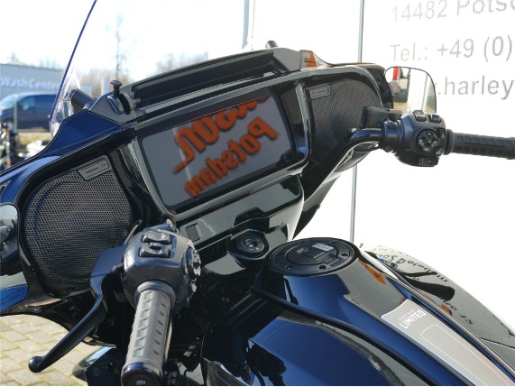HARLEY-DAVIDSON STREET GLIDE LIMITED, 0009726