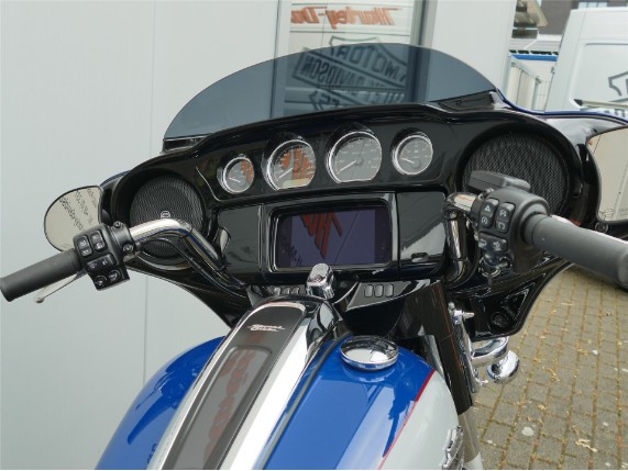 HARLEY-DAVIDSON STREET GLIDE SPECIAL, 0009446