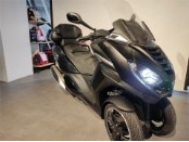 Metropolis 400 SW WIE NEU