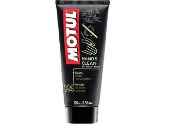 M4 Hands Clean