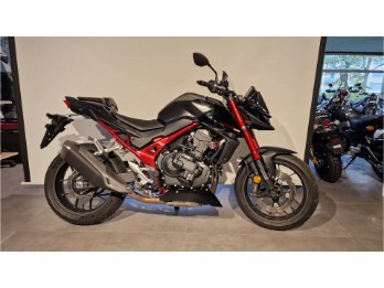 CB750 Hornet E-Clutch