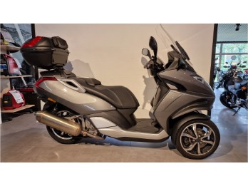 Metropolis 400