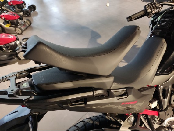 Honda CRF1100 Africa Twin 6 Jahre, 0038625
