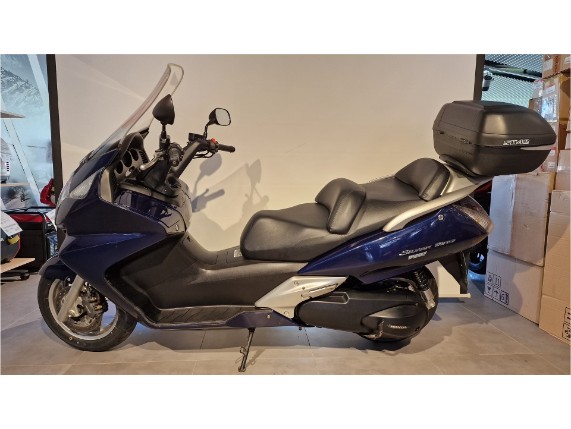 HONDA FJS600 Silver Wing, JH2PF01AX2K031145