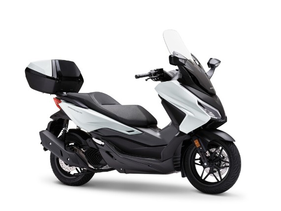 HONDA Forza 350 NEU 2025, ONLINE