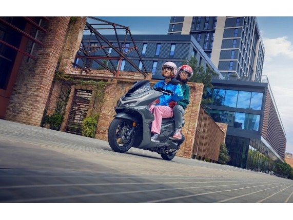 HONDA PCX125 6 Jahre Garantie, ONLINE