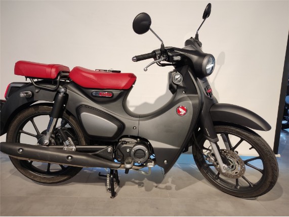 HONDA Super Cub 125 "WIE NEU", 0030466