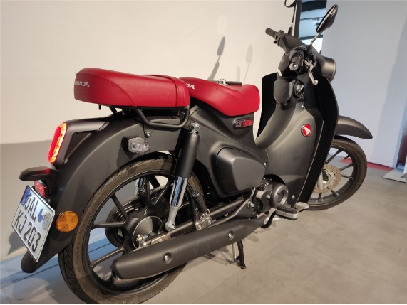 HONDA Super Cub 125 "WIE NEU", 0030466
