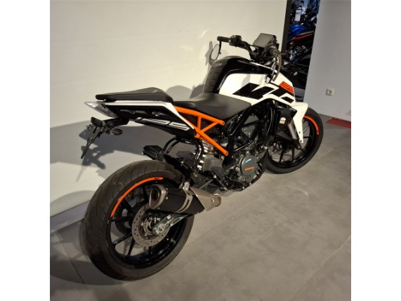 KTM 125 DUKE, 0023243