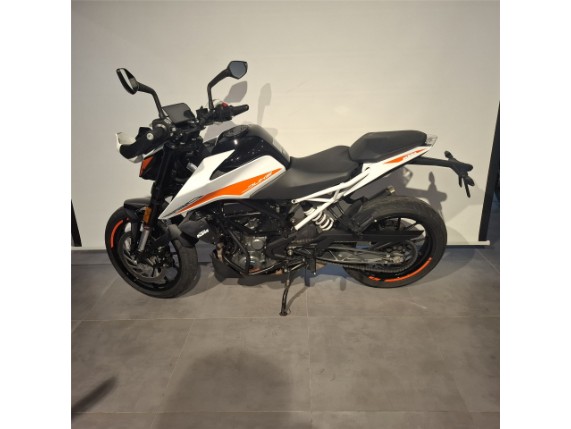 KTM 390 Duke 2021, VBKJPJ406MC233741