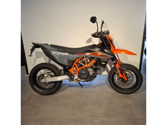 KTM 690 SMC-R 2021, 0024722