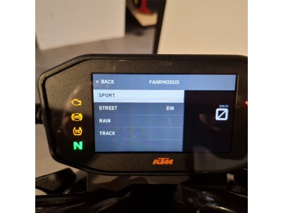 KTM 790 DUKE, VBKTU6406LM702219