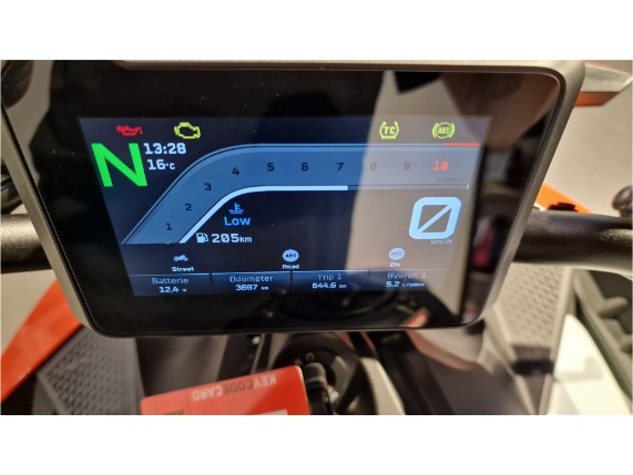KTM 990 Duke 2026, 0037095